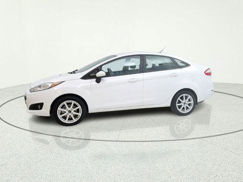 Used 2019 Ford Fiesta SE w/ Equipment Group 201A FWD image 4