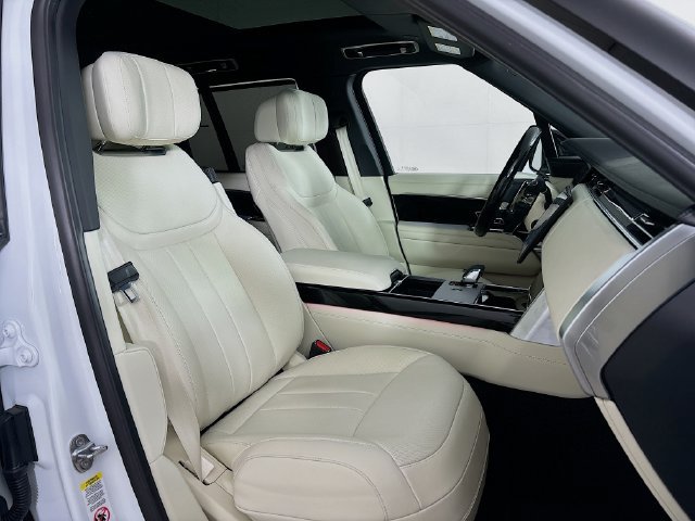 Used 2025 Land Rover Range Rover Autobiography AWD/4WD image 30
