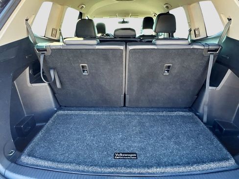 Used 2023 Volkswagen Atlas SE w/ Black Wheel Package image 22