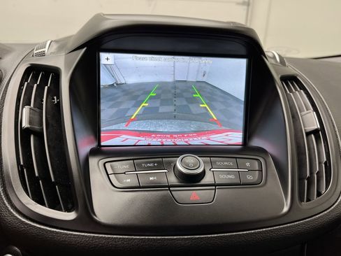 Used 2019 Ford Escape SE AWD/4WD image 22