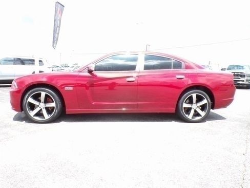 Used 2011 Dodge Charger Police image 2