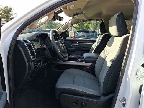 Used 2020 RAM 1500 Big Horn image 6
