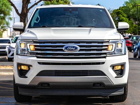 Used 2021 Ford Expedition XLT AWD/4WD image 4