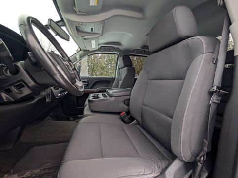 Used 2018 GMC Sierra 1500 SLE w/ SLE Value Package image 28