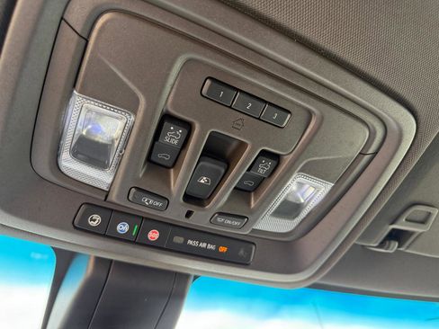 Used 2019 GMC Sierra 1500 SLT image 29