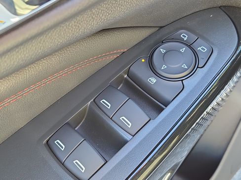 New 2026 Chevrolet Trax RS w/ Driver Confidence Package image 22