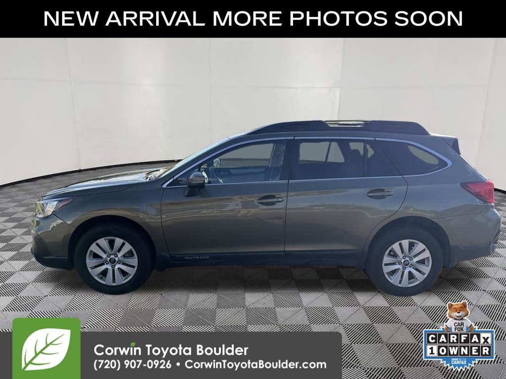 Used 2018 Subaru Outback 2.5i Premium AWD/4WD image 4
