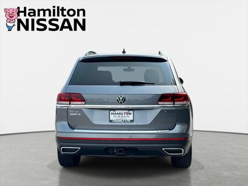 Used 2023 Volkswagen Atlas SE w/ Black Wheel Package AWD/4WD image 3