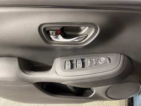 Certified 2023 Honda HR-V EX-L image 26