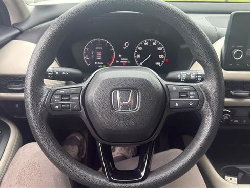 Used 2023 Honda HR-V LX image 31