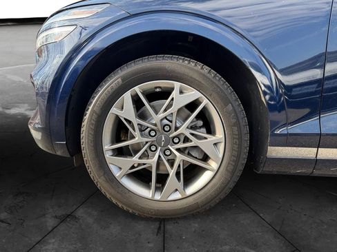 Used 2022 Genesis GV70 2.5T w/ Select Package image 14