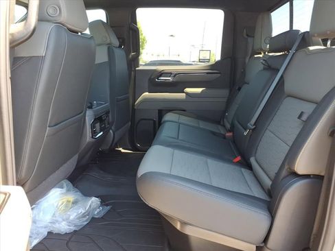 New 2026 Chevrolet Silverado 1500 ZR2 AWD/4WD image 14