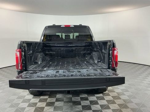 Used 2024 Ford F150 Lariat w/ Tow/Haul Package AWD/4WD image 7