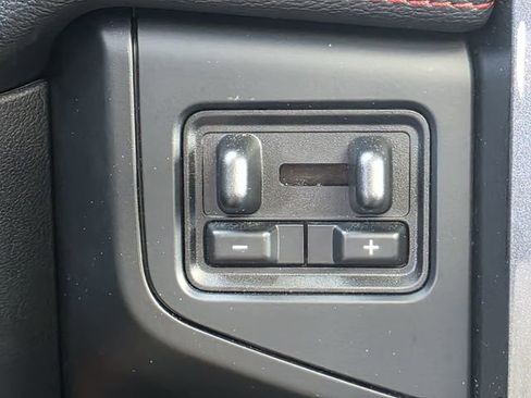 Used 2023 Ford Expedition Limited AWD/4WD image 22