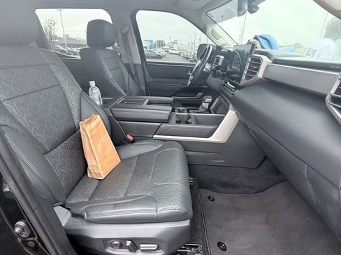 Used 2024 Toyota Tundra Limited AWD/4WD image 5