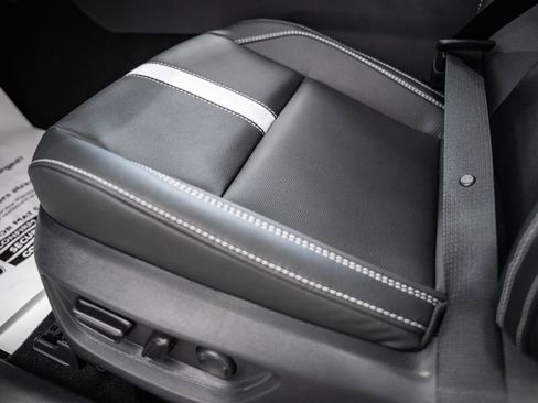 New 2026 Toyota Camry SE image 33