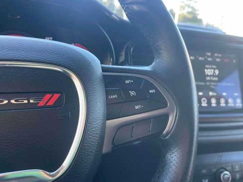 Used 2021 Dodge Durango SXT image 23