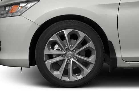 Used 2015 Honda Accord Sport image 11