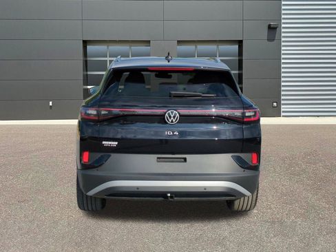 New 2026 Volkswagen ID.4 Pro S Plus AWD/4WD image 6