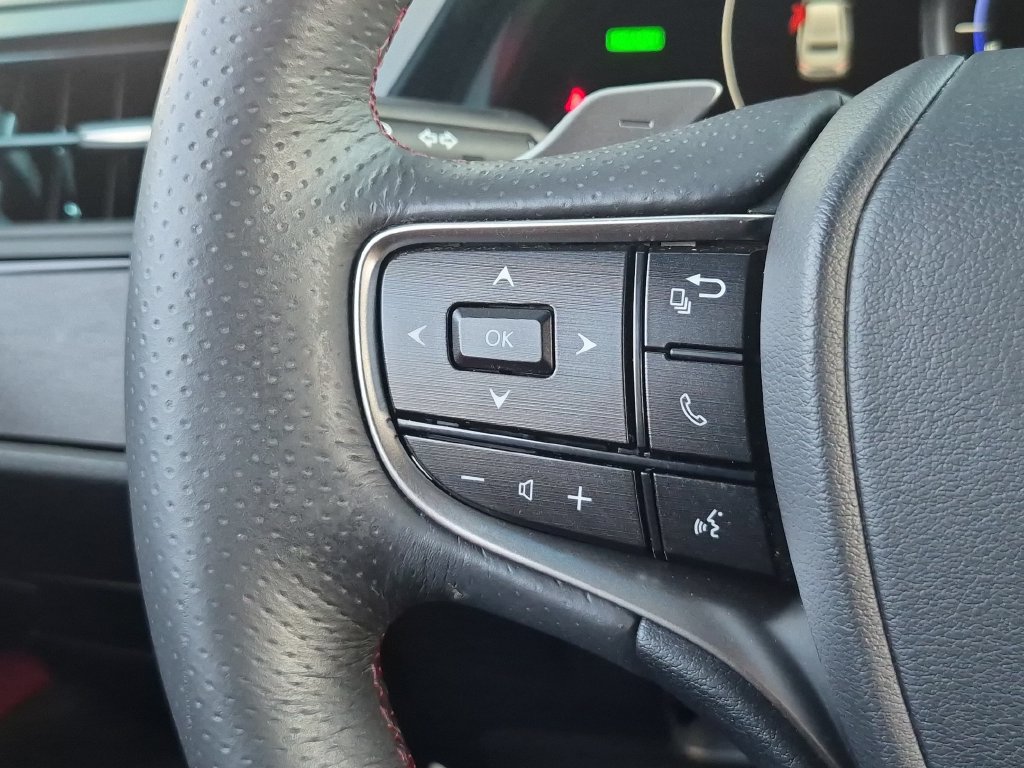 Used 2022 Lexus ES 300h F Sport w/ Accessory Package 2 FWD image 32