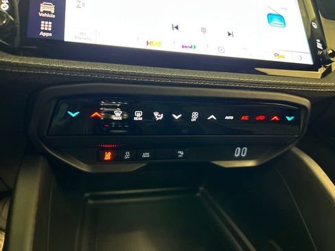 New 2026 Jeep Cherokee Laredo AWD/4WD image 23