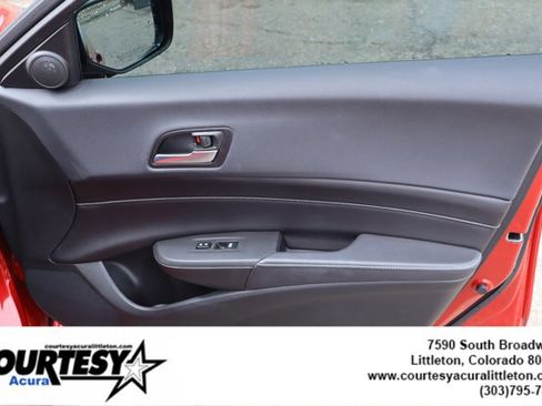 Used 2020 Acura ILX image 35