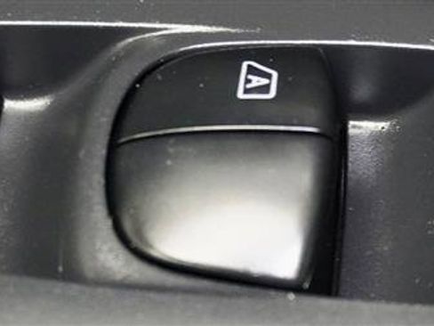 Used 2016 Nissan Sentra SV w/ Style Package image 34