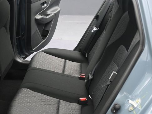New 2026 Nissan Sentra SV w/ SV Convenience Package FWD image 18