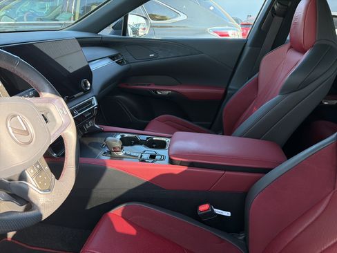 Used 2024 Lexus RX 500h F Sport image 6