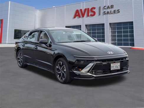 Used 2025 Hyundai Sonata SEL image 3