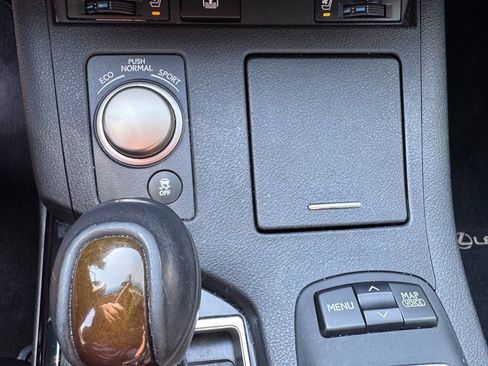 Used 2014 Lexus ES 350 w/ Luxury Package image 15