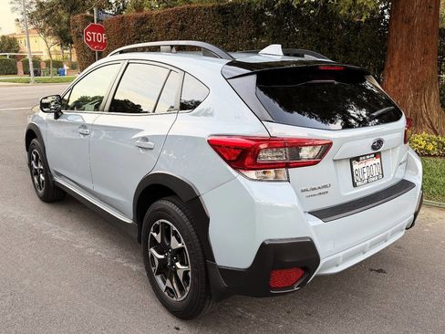 Used 2021 Subaru Crosstrek 2.0i Premium w/ Moonroof Package image 5