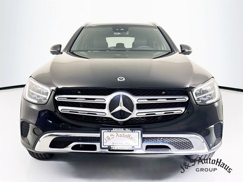 Used 2022 Mercedes-Benz GLC 300 GLC 300 image 2