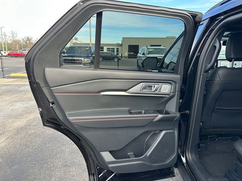 New 2026 Ford Explorer ST w/ Sun And Sound Package image 30