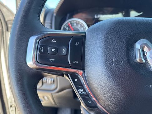 Used 2025 RAM 1500 Laramie image 24