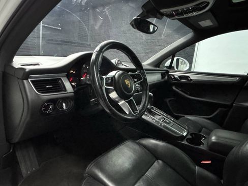 Used 2015 Porsche Macan S w/ Premium Package Plus AWD/4WD image 16