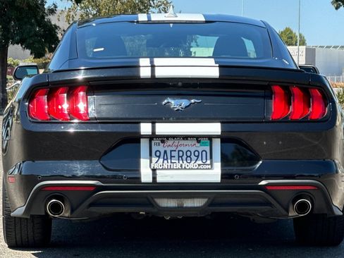 Certified 2022 Ford Mustang Premium RWD image 4