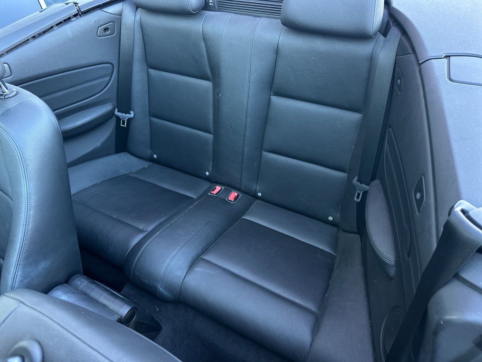 Used 2010 BMW 135i Convertible RWD image 13
