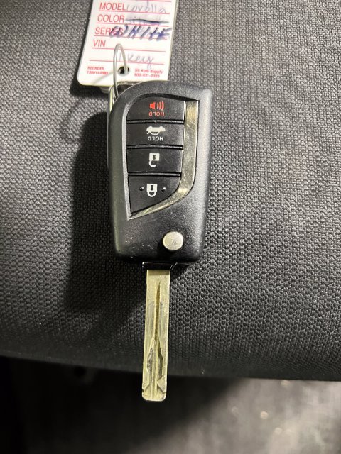 Used 2024 Toyota Corolla LE FWD image 25