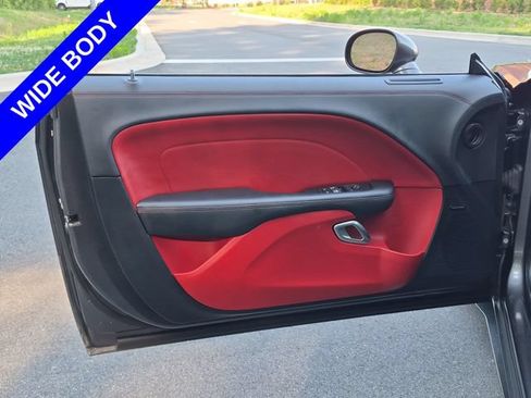 Used 2020 Dodge Challenger R/T Scat Pack RWD image 30
