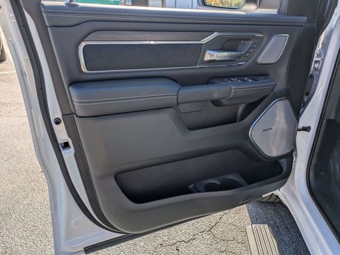 New 2026 RAM 1500 Laramie AWD/4WD image 11