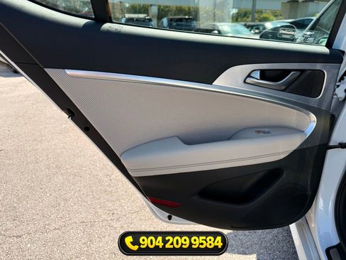 Used 2019 Genesis G70 3.3T Advanced w/ Elite Package RWD image 30