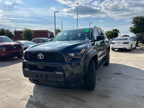 Used 2025 Toyota 4Runner TRD Off-Road AWD/4WD image 7