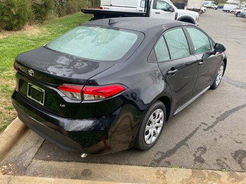 Used 2024 Toyota Corolla LE image 30