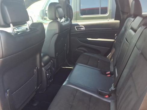 Used 2021 Jeep Grand Cherokee Laredo X AWD/4WD image 8
