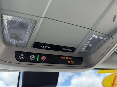 Used 2024 Chevrolet Equinox LT image 29