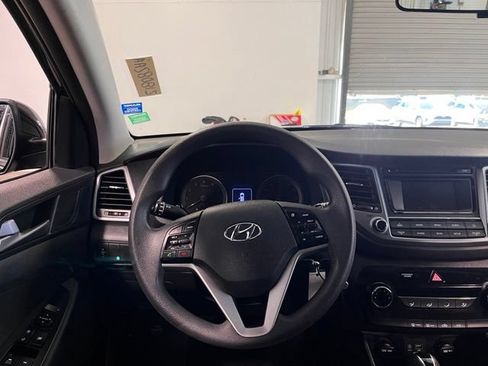 Used 2017 Hyundai Tucson SE FWD image 21