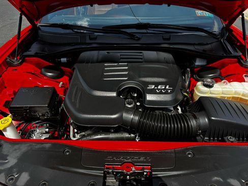 Used 2022 Dodge Charger SXT w/ Plus Group RWD image 28