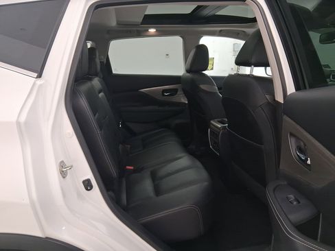 Used 2018 Nissan Murano Platinum w/ Cargo Package image 32
