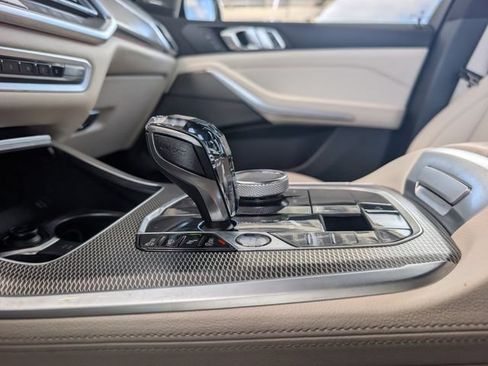Used 2019 BMW X5 xDrive40i w/ M Sport Package AWD/4WD image 19